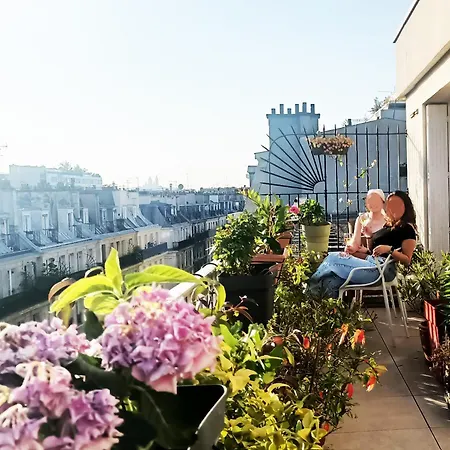 King Bedroom And Terrace In Center, Shared Bathroom * Paris