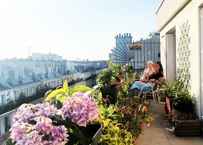 King Bedroom And Terrace In Center, Shared Bathroom * Paris
